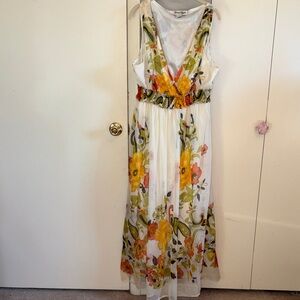 Size  xl/ 1x cream, floral dress with oranges ,yellow and greens colors